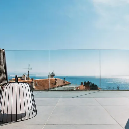 Luxury Iris Adriatica ***** Apartman *