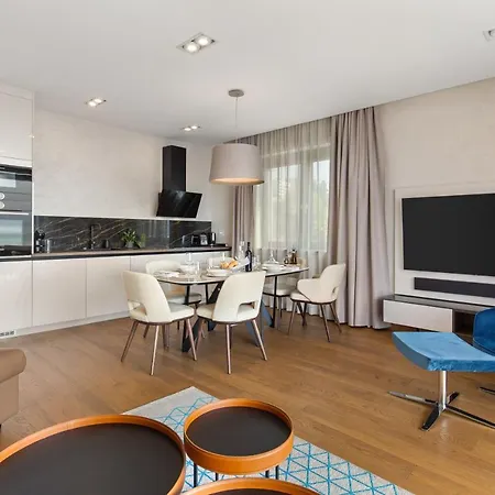 Luxury Iris Adriatica ***** דירה