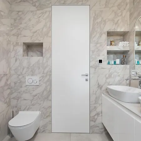 Luxury Iris Adriatica ***** דירה